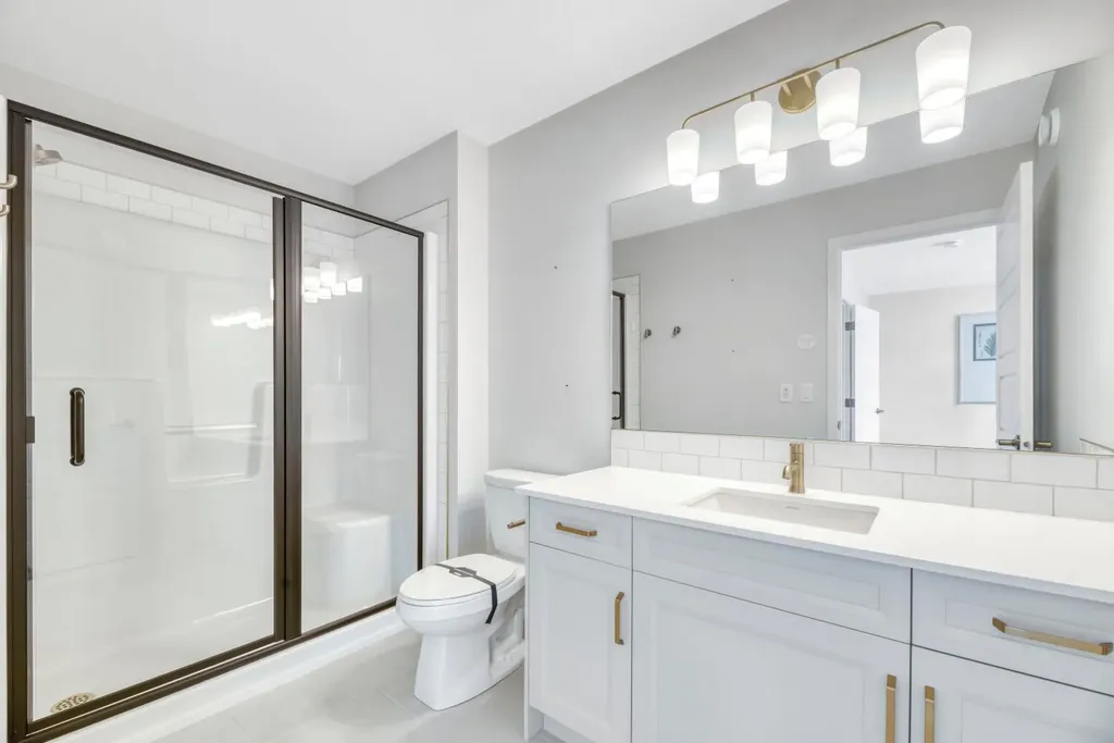12 Belmont Place SW Calgary AB T2X 5T6