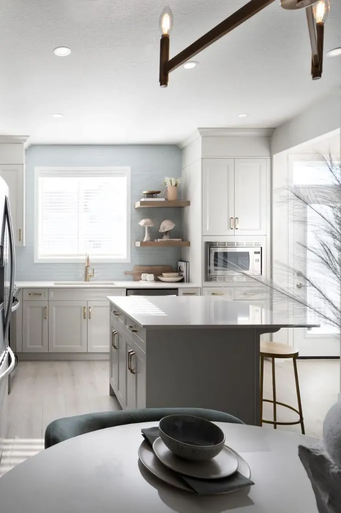 12 Belmont Place SW Calgary AB T2X 5T6