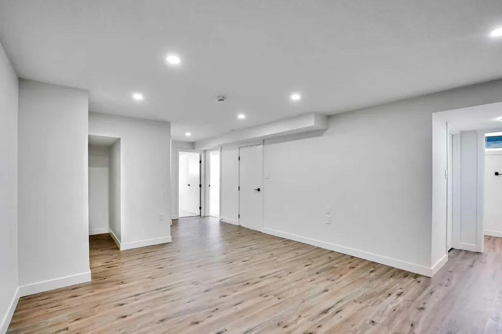156 Pensville Road SE Calgary AB T2A 3R5