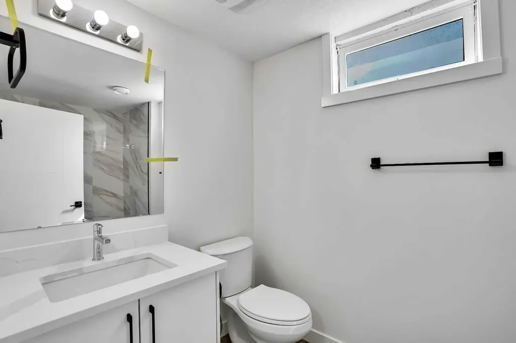156 Pensville Road SE Calgary AB T2A 3R5