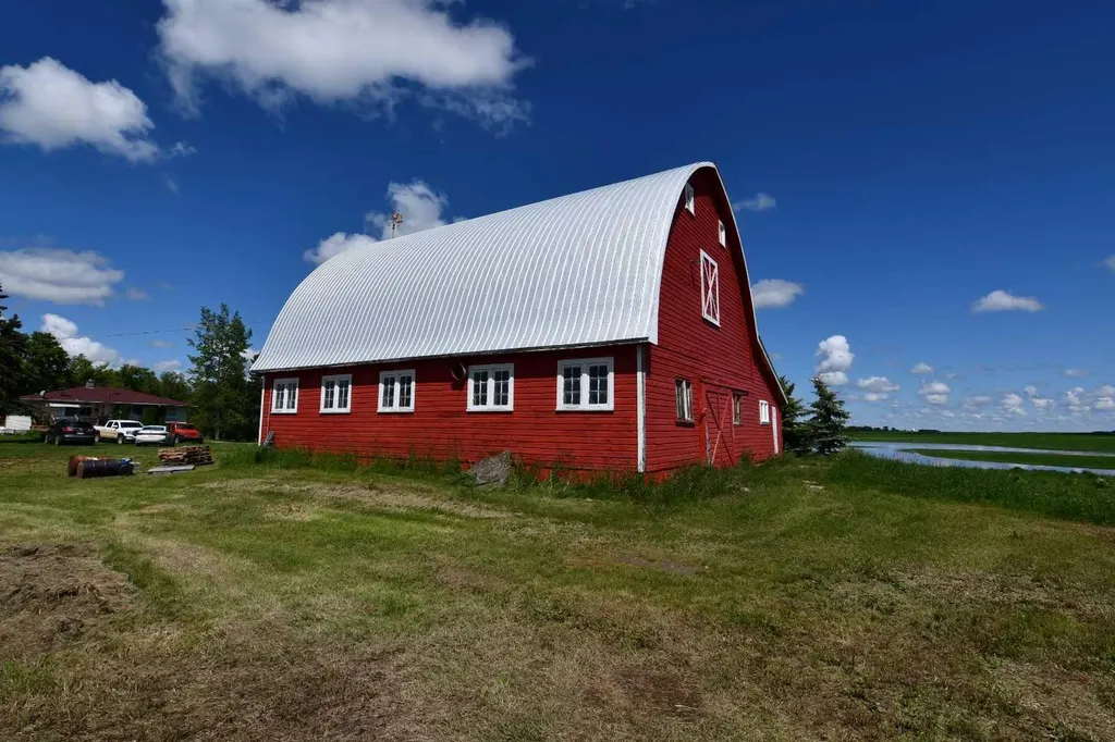 45563 Range Road 161 Rural Flagstaff County AB T0B 1A0