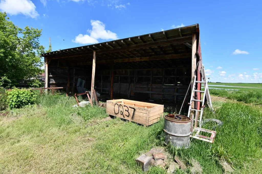 45563 Range Road 161 Rural Flagstaff County AB T0B 1A0