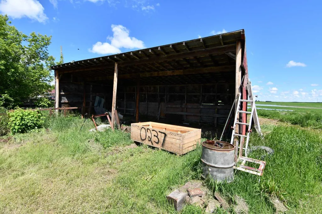 45563 Range Road 161 Rural Flagstaff County AB T0B 1A0