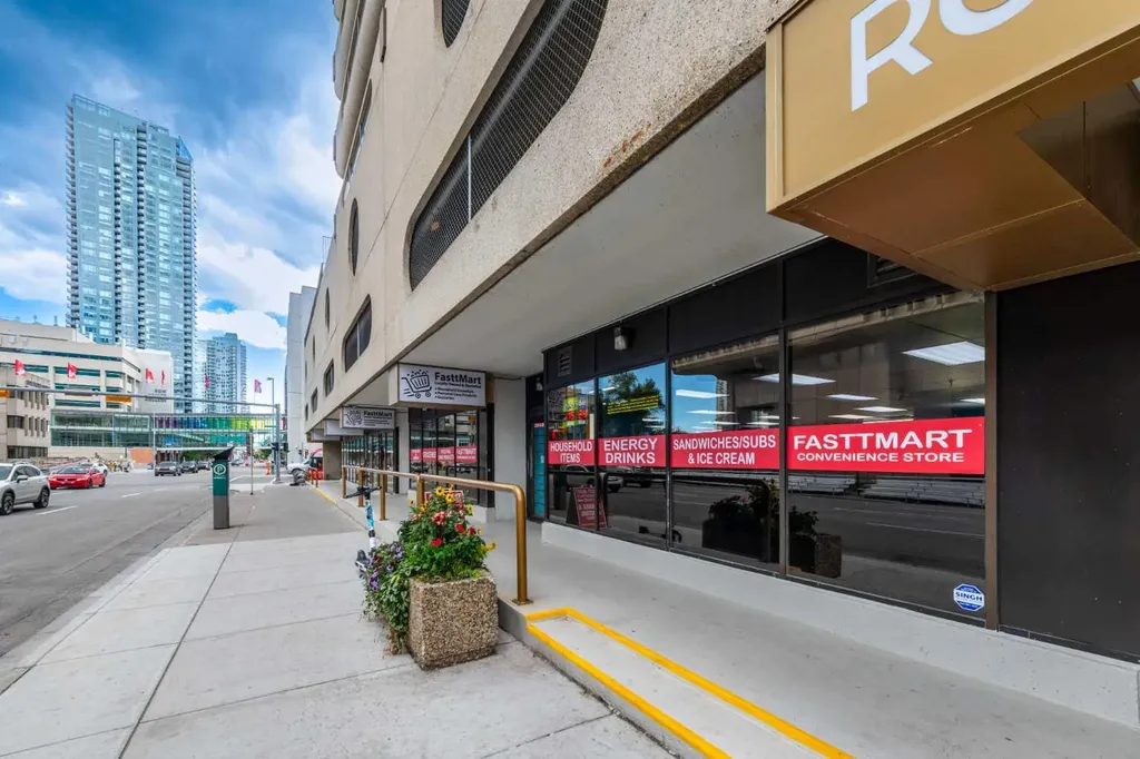 221 6 Avenue SE Calgary AB T2G 4Z9