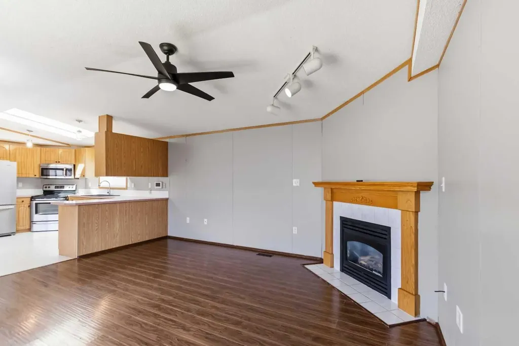 448 Cree Road Fort Mcmurray AB T9K 1Y6