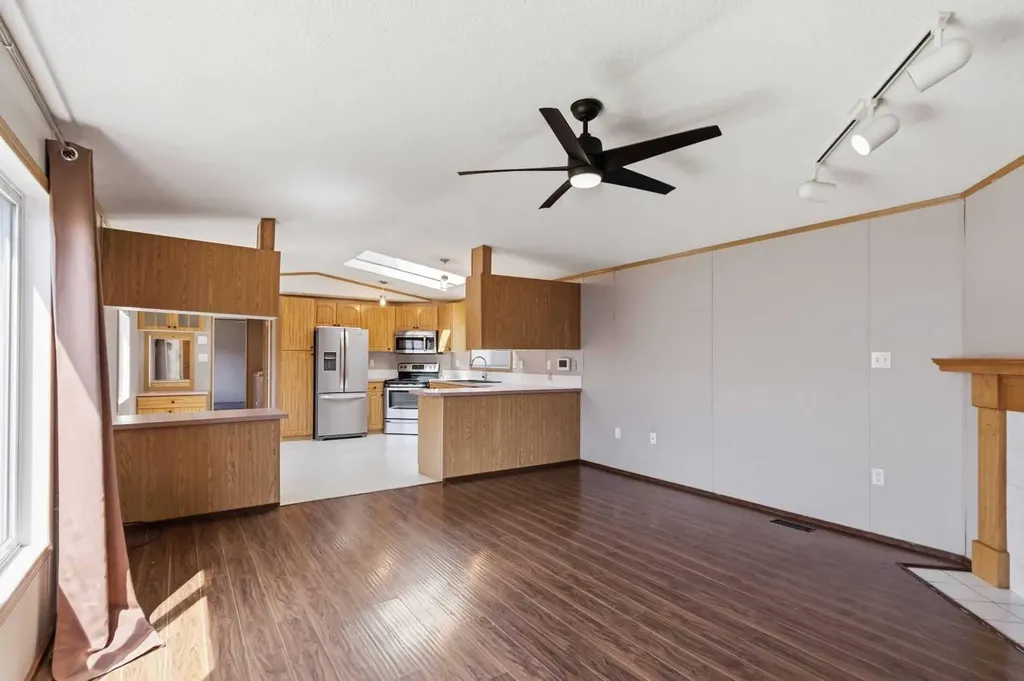 448 Cree Road Fort Mcmurray AB T9K 1Y6