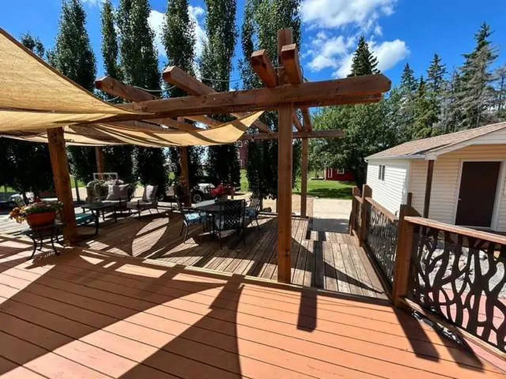 48502 Highway 833 Rural Camrose County AB T4V 1X8