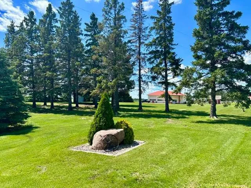 48502 Highway 833 Rural Camrose County AB T4V 1X8