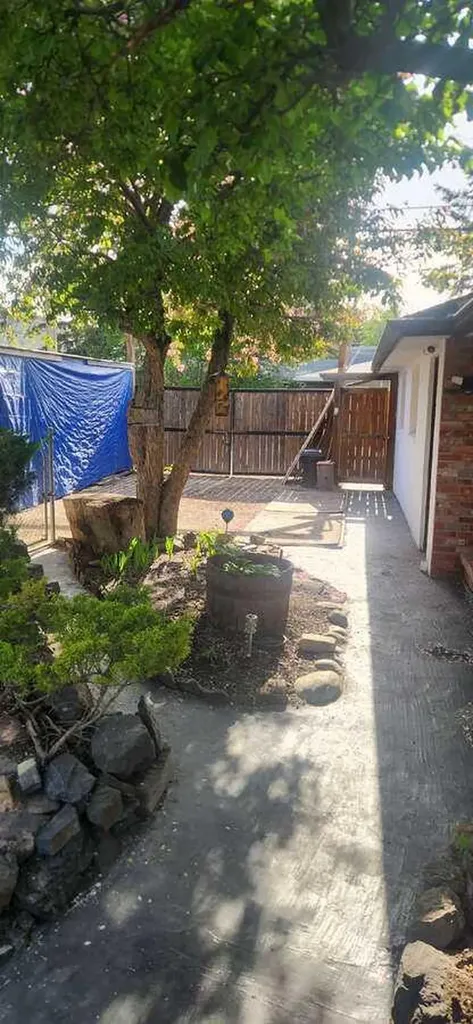 9415 Fairmount Drive SE Calgary AB T2J 0R1