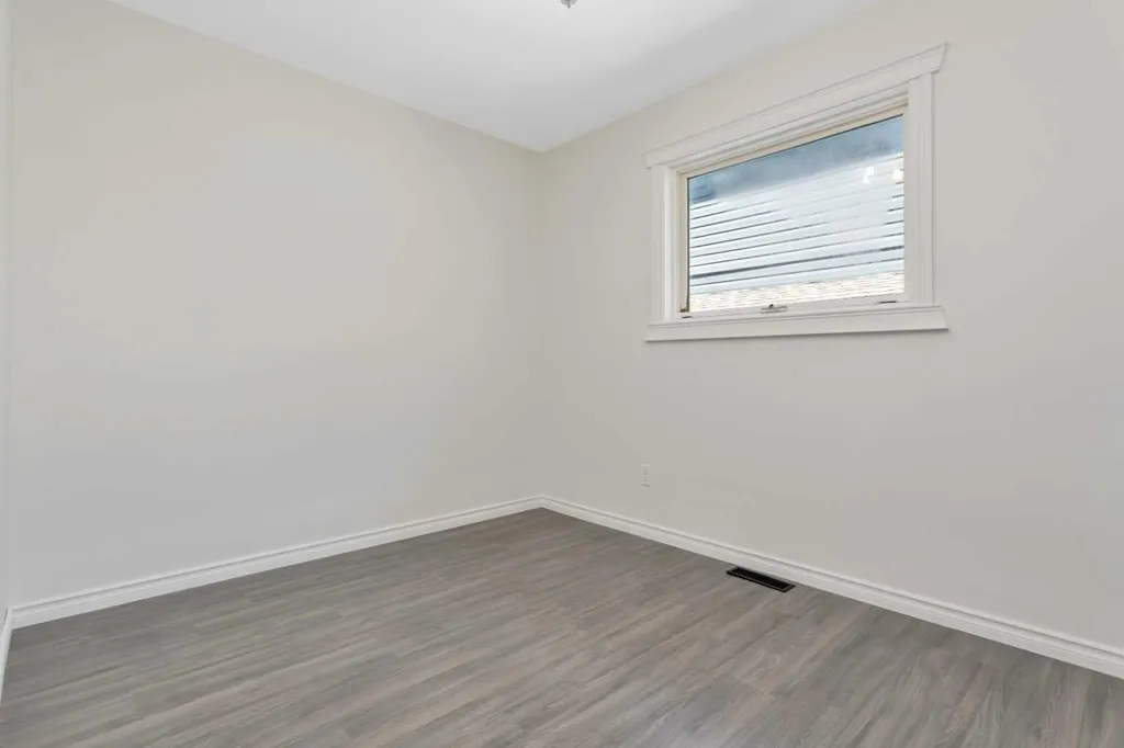 4622 52 Avenue Bentley AB T0C 0J0