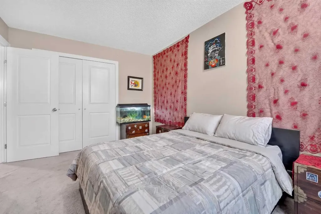 275 Columbia Boulevard W Lethbridge AB T1K 4B8