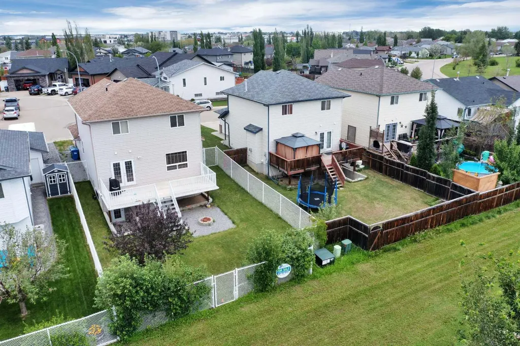 19 Oxley Close Red Deer AB T4P 0B8