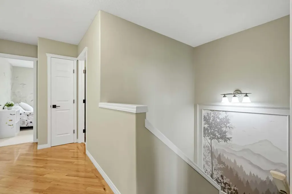 15 Silver Springs Way NW Airdrie AB T4B2W1