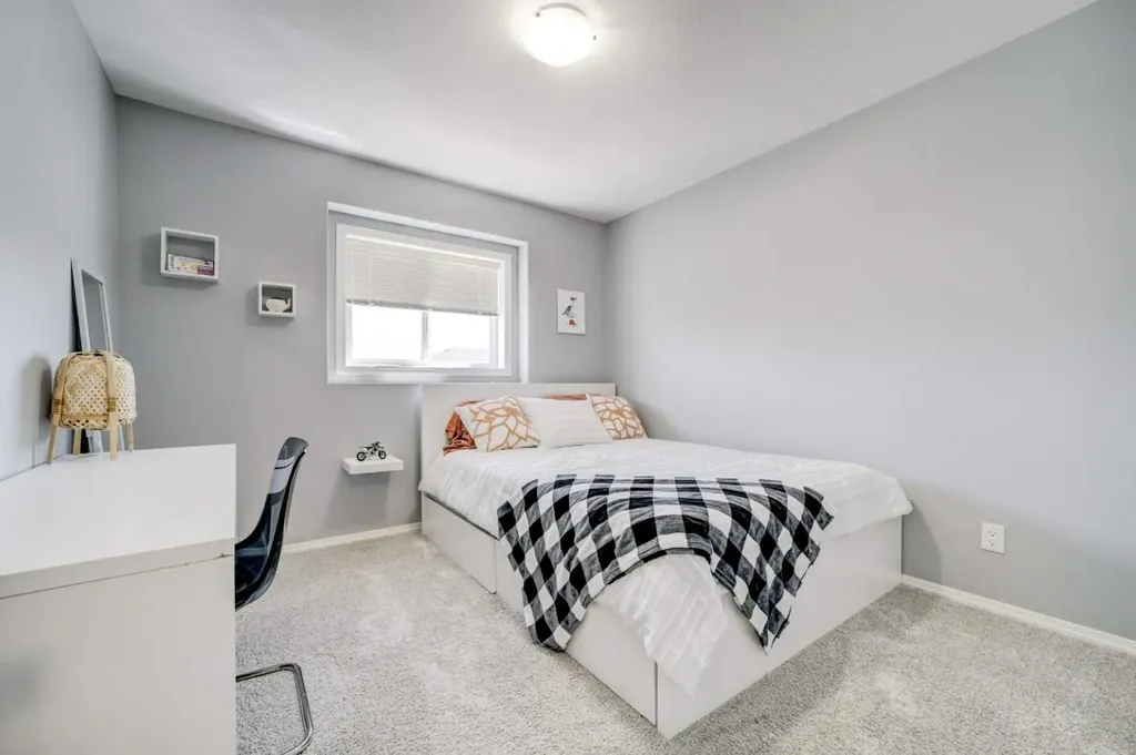 49 Keystone Terrace W Lethbridge AB T1J 5B8