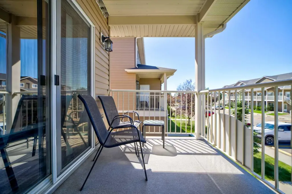 49 Keystone Terrace W Lethbridge AB T1J 5B8