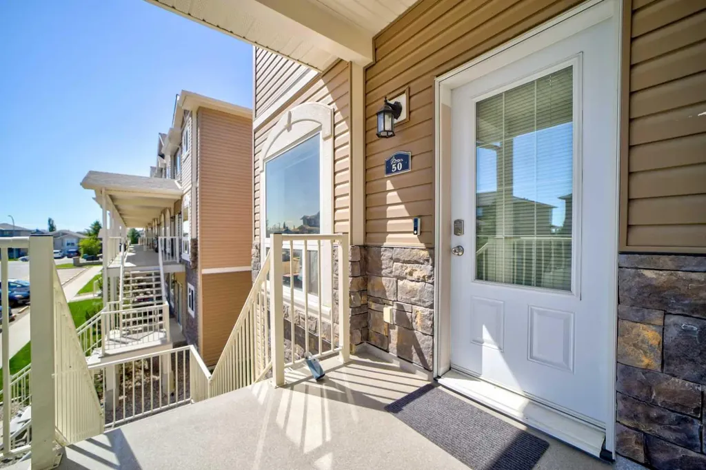 49 Keystone Terrace W Lethbridge AB T1J 5B8