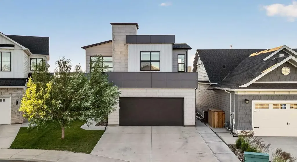 1039 Caledonia Place W Lethbridge AB T1J 5W1
