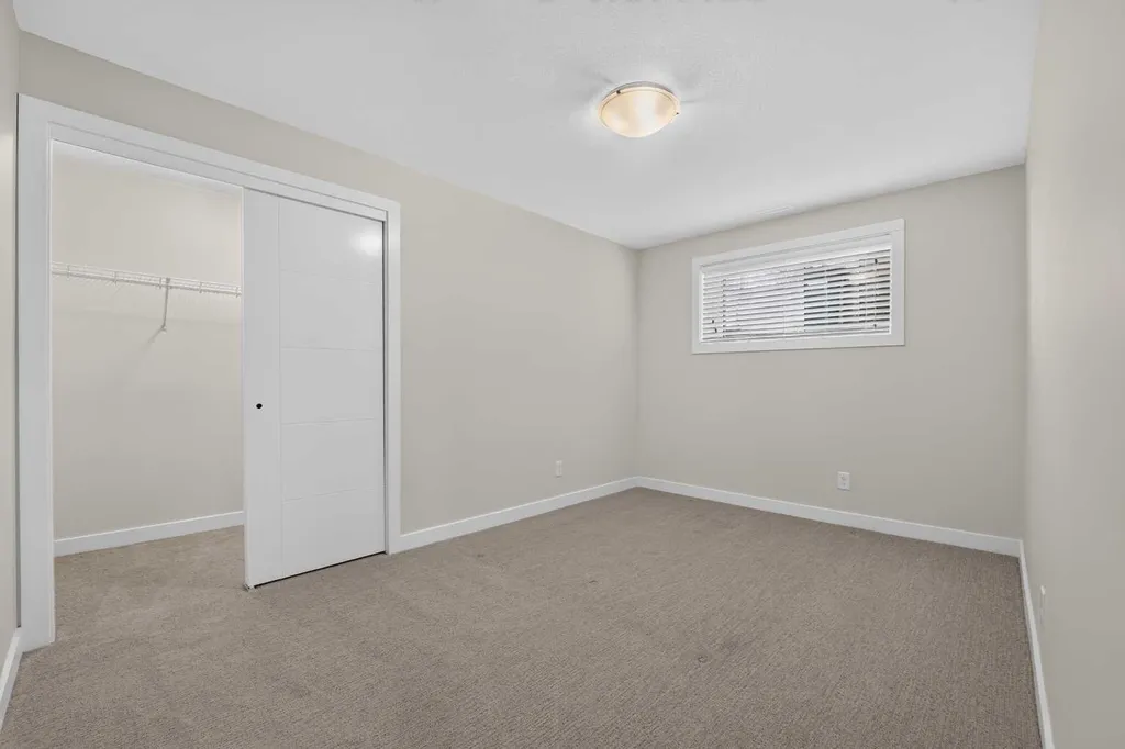 1039 Caledonia Place W Lethbridge AB T1J 5W1