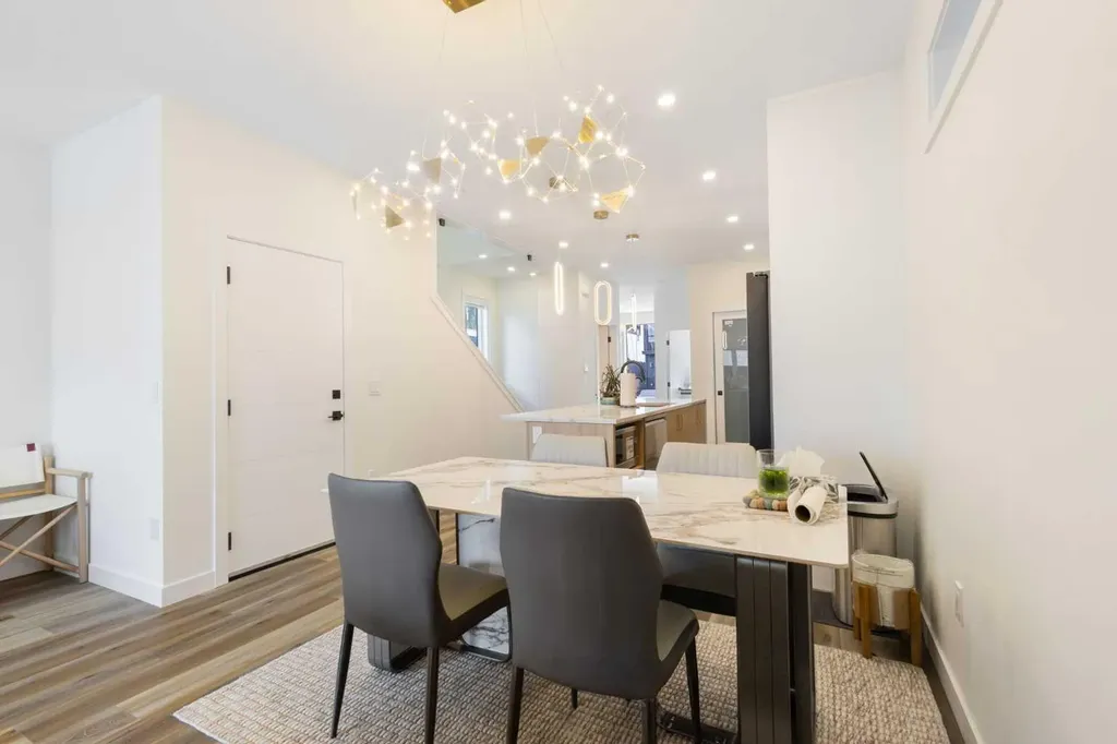 2424 25 Avenue NW Calgary AB T2M 2C5