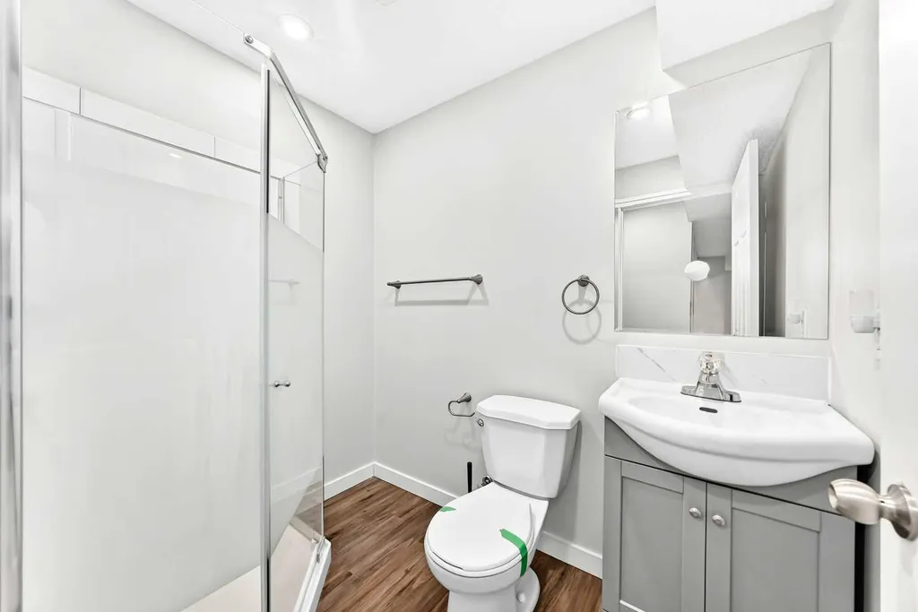 49 Legacy Glen Place SE Calgary AB T2X 4G8