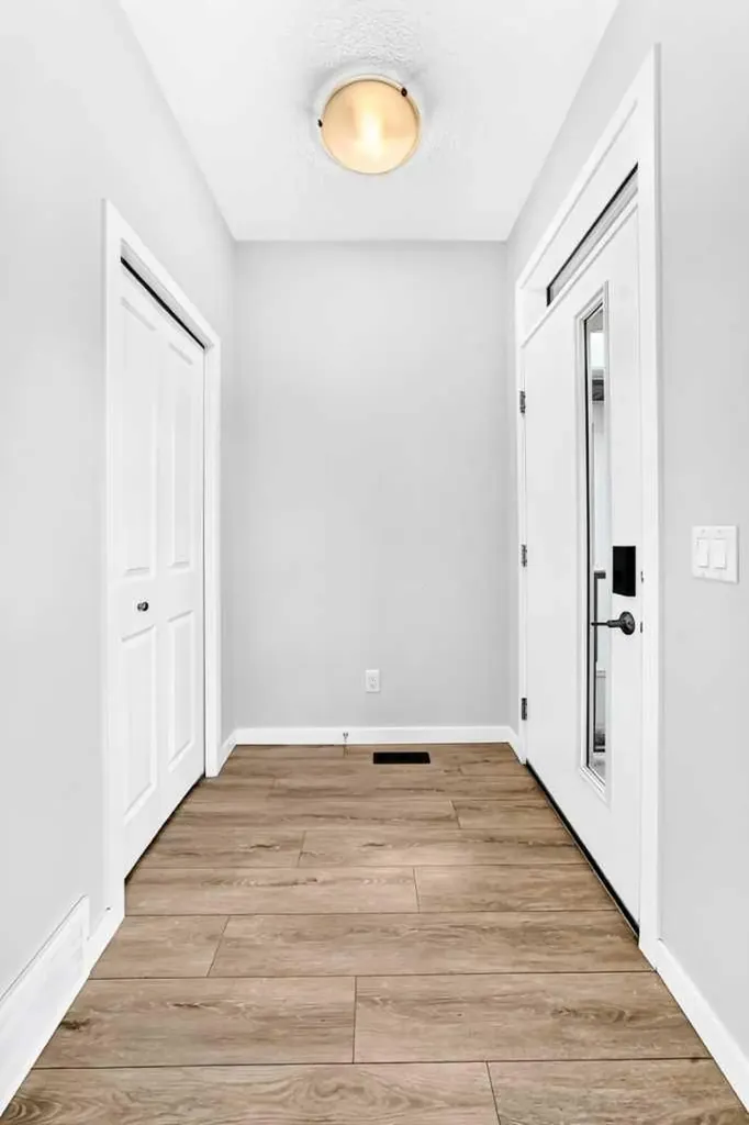 49 Legacy Glen Place SE Calgary AB T2X 4G8