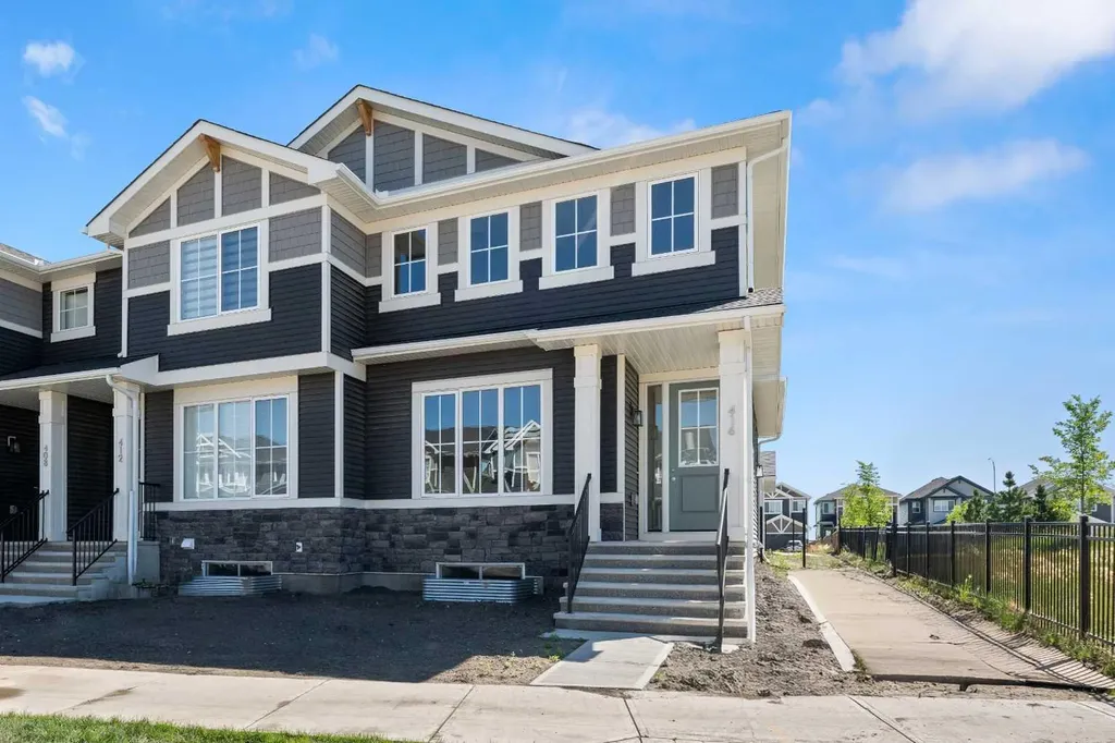 416 Sora Boulevard SE Calgary AB T3S 0M2