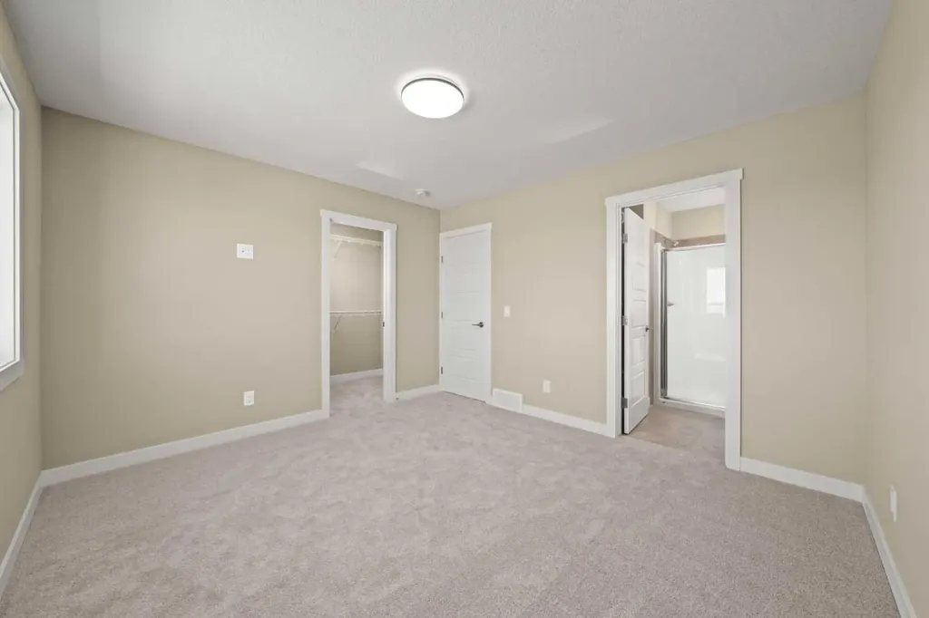 676 Sora Boulevard SE Calgary AB T3S0L6