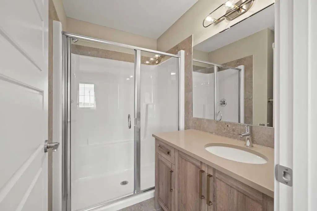 676 Sora Boulevard SE Calgary AB T3S0L6