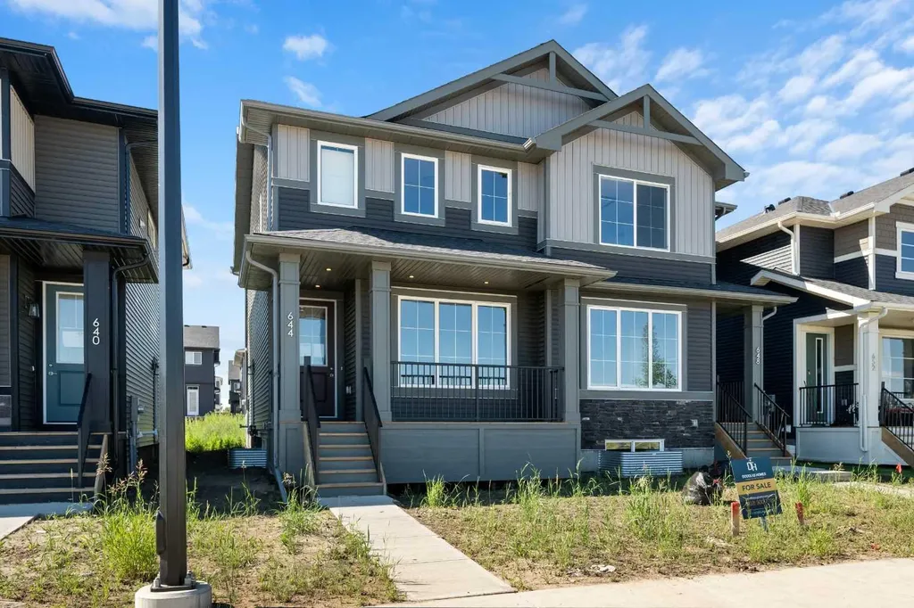 644 Sora Boulevard SE Calgary AB T3S 0L6