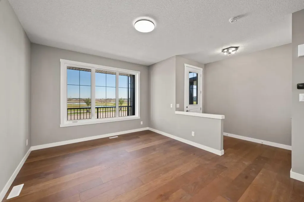 644 Sora Boulevard SE Calgary AB T3S 0L6