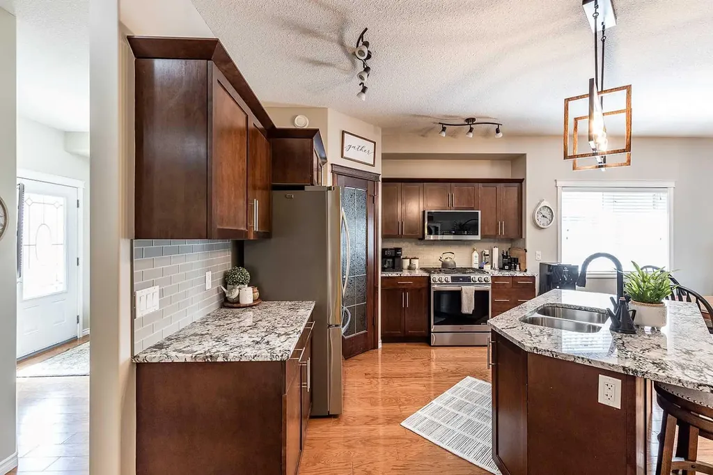 18 Ranchlands Lane NE Medicine Hat AB T1C 2A6