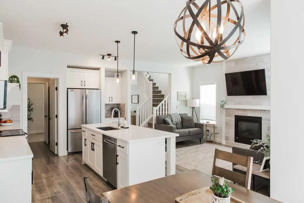 11317 Tamarack Drive Grande Prairie AB T8W 0L1