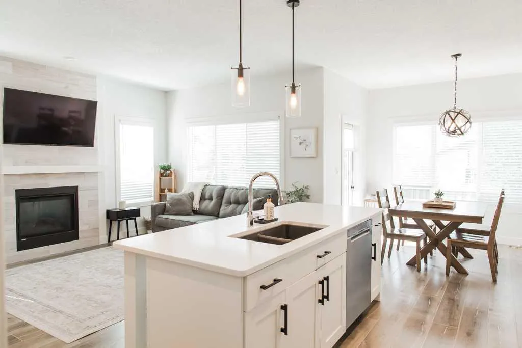 11317 Tamarack Drive Grande Prairie AB T8W 0L1