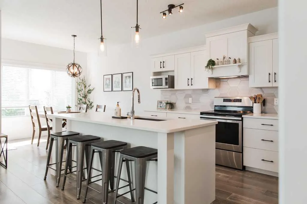 11317 Tamarack Drive Grande Prairie AB T8W 0L1