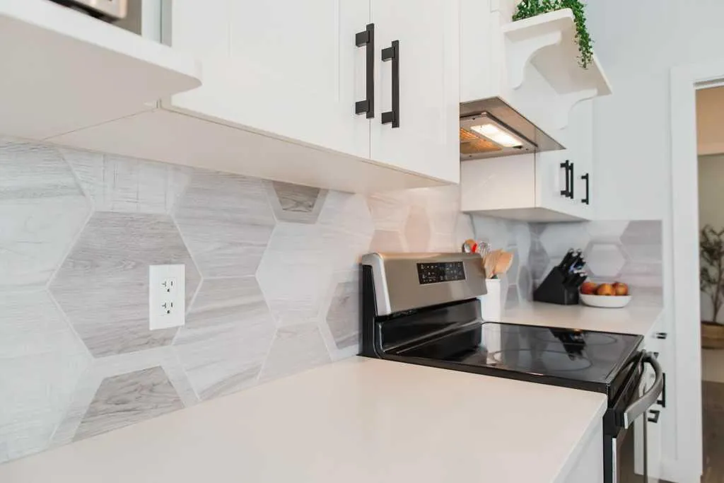 11317 Tamarack Drive Grande Prairie AB T8W 0L1