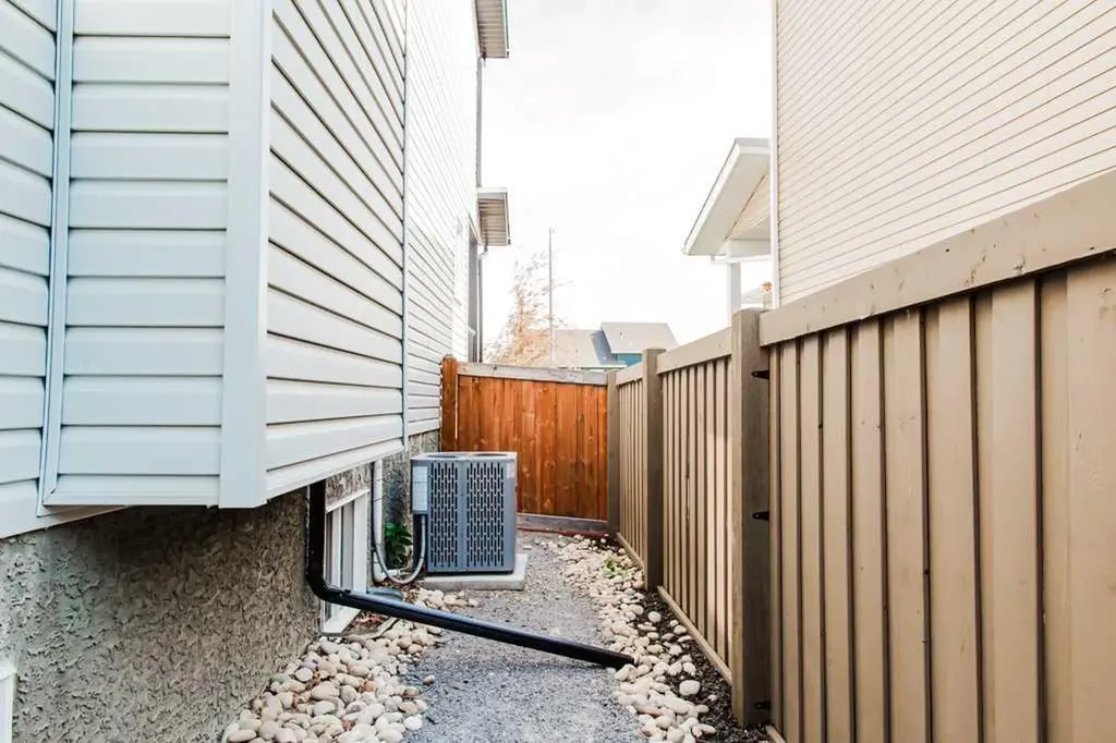 11317 Tamarack Drive Grande Prairie AB T8W 0L1