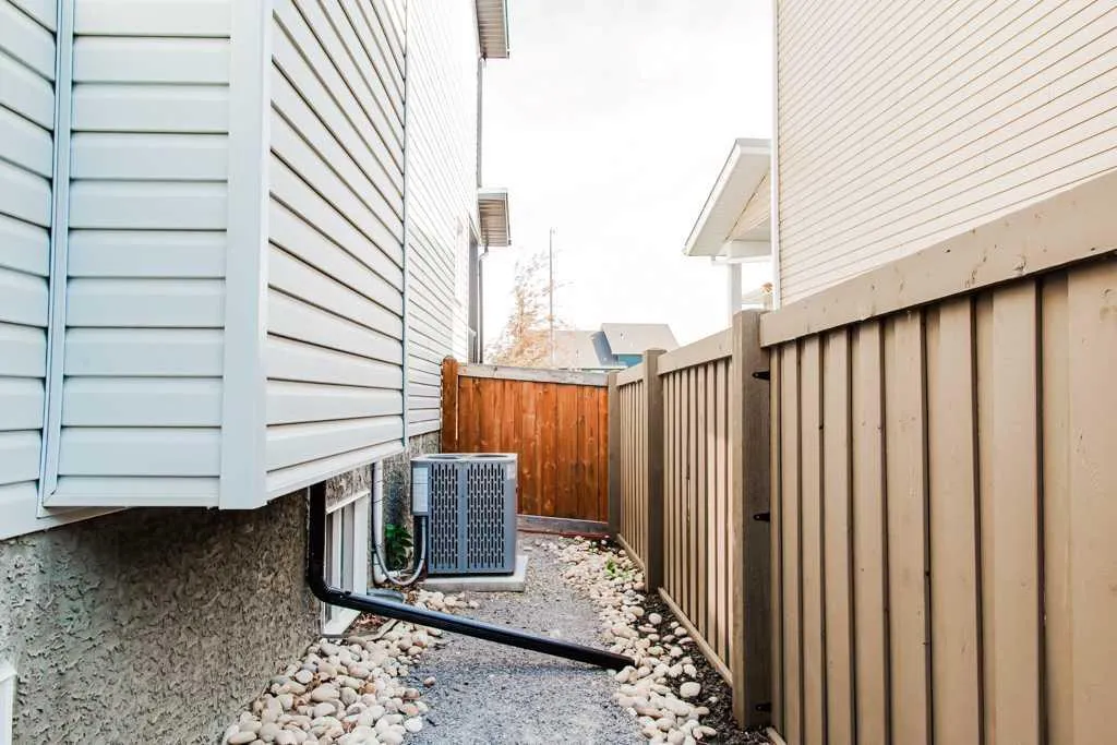 11317 Tamarack Drive Grande Prairie AB T8W 0L1