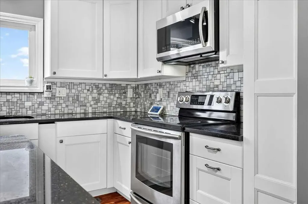 81 Ashwood Road SE Airdrie AB T4B 1G9