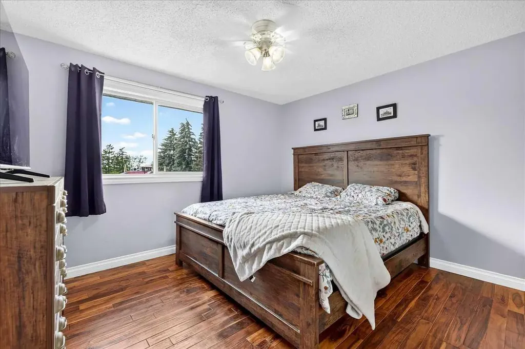 81 Ashwood Road SE Airdrie AB T4B 1G9