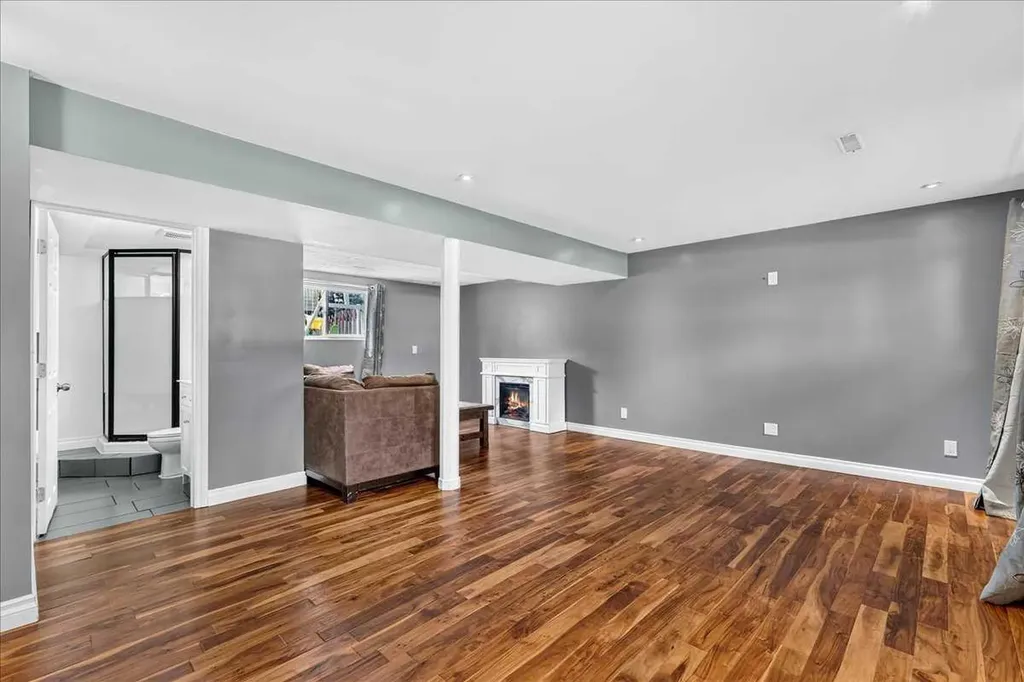 81 Ashwood Road SE Airdrie AB T4B 1G9