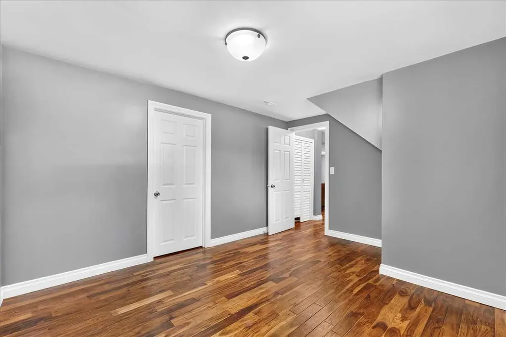 81 Ashwood Road SE Airdrie AB T4B 1G9