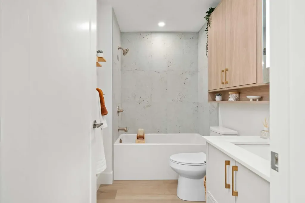 1850 80 Street SW Calgary AB T3H 5E5