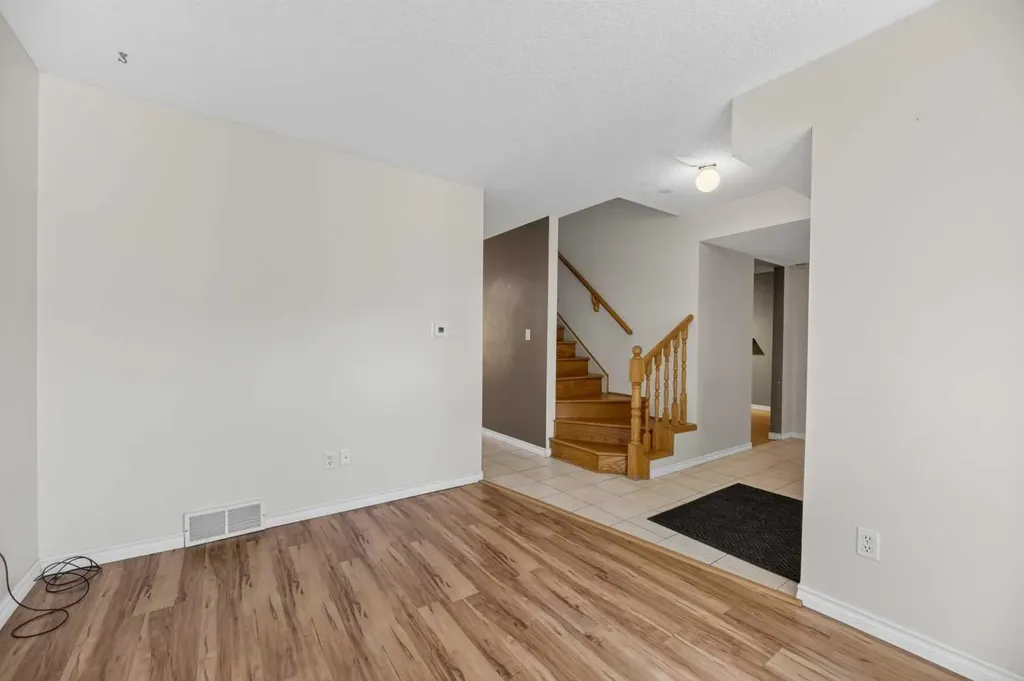 75 Everglade Drive SE Airdrie AB T4B 2E8