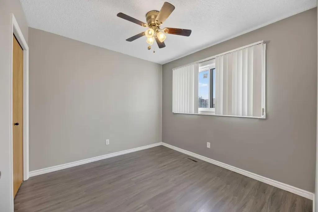 75 Everglade Drive SE Airdrie AB T4B 2E8