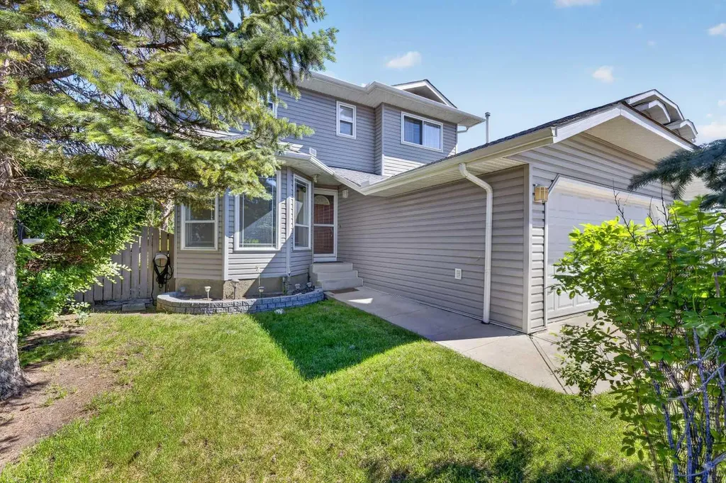 75 Everglade Drive SE Airdrie AB T4B 2E8