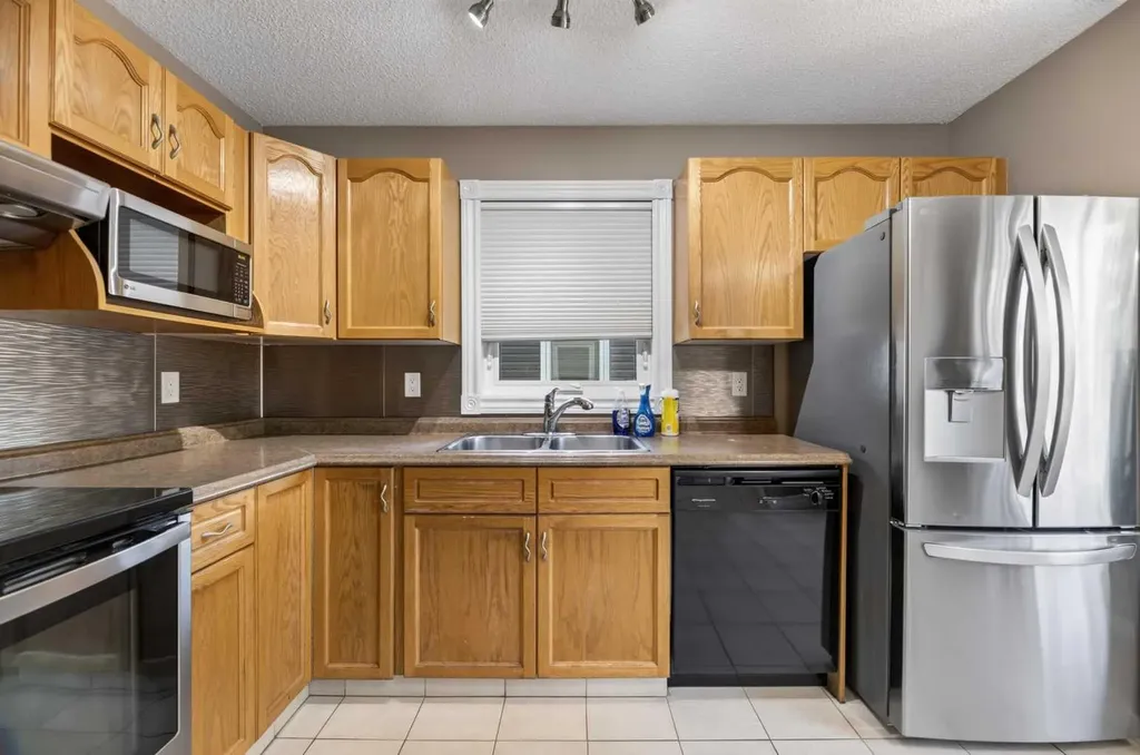 75 Everglade Drive SE Airdrie AB T4B 2E8