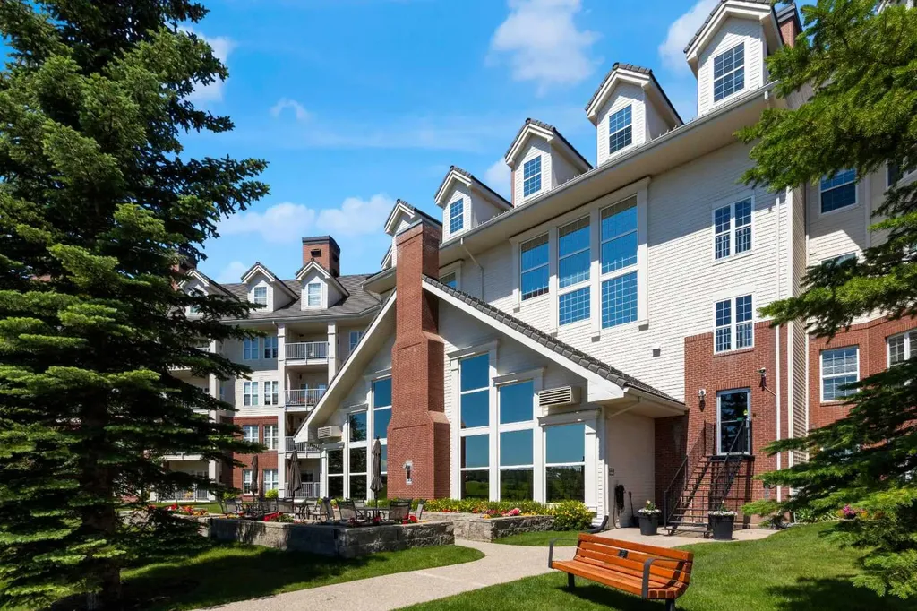 151 Country Village Road NE Calgary AB T3K 5X5