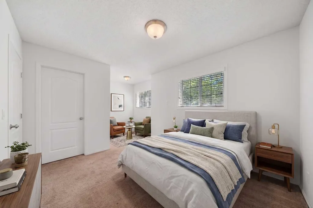301 Strathaven Mews Strathmore AB T1P 1K3