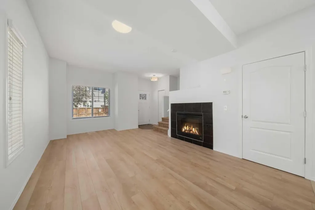 301 Strathaven Mews Strathmore AB T1P 1K3