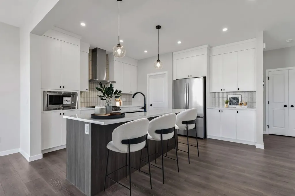 533 Sawgrass Green NW Airdrie AB T4B 5V2